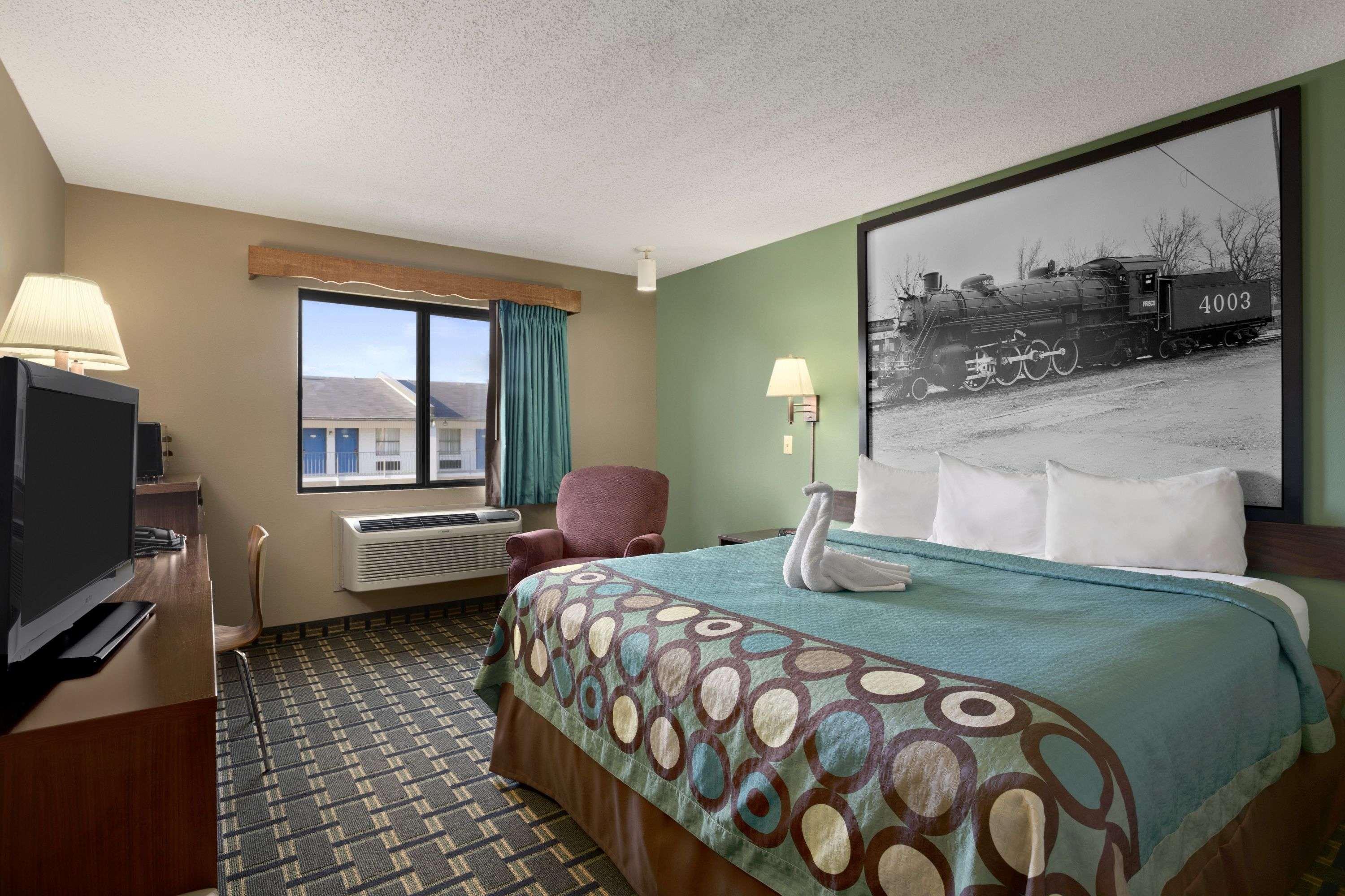 Super 8 By Wyndham Russellville Ngoại thất bức ảnh